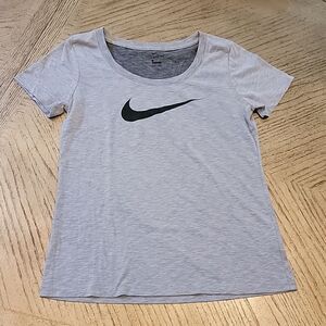 Gray Nike t shirt size S NWOT